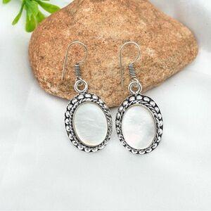 925 Elegant Sterling Silver and White Mother of Pearl Oval Earrings